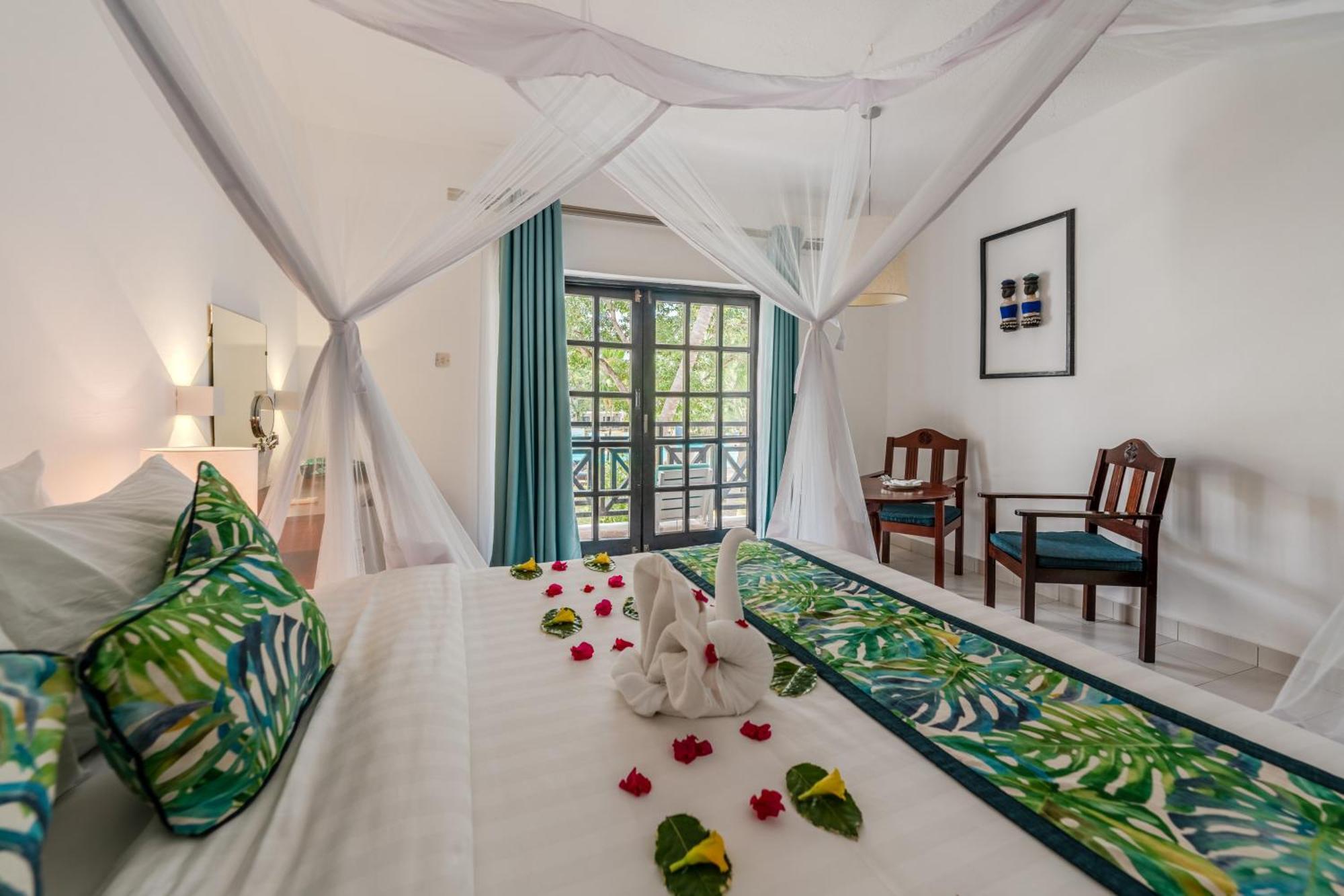 Diani Sea Resort เดียนีบีช ภายนอก รูปภาพ