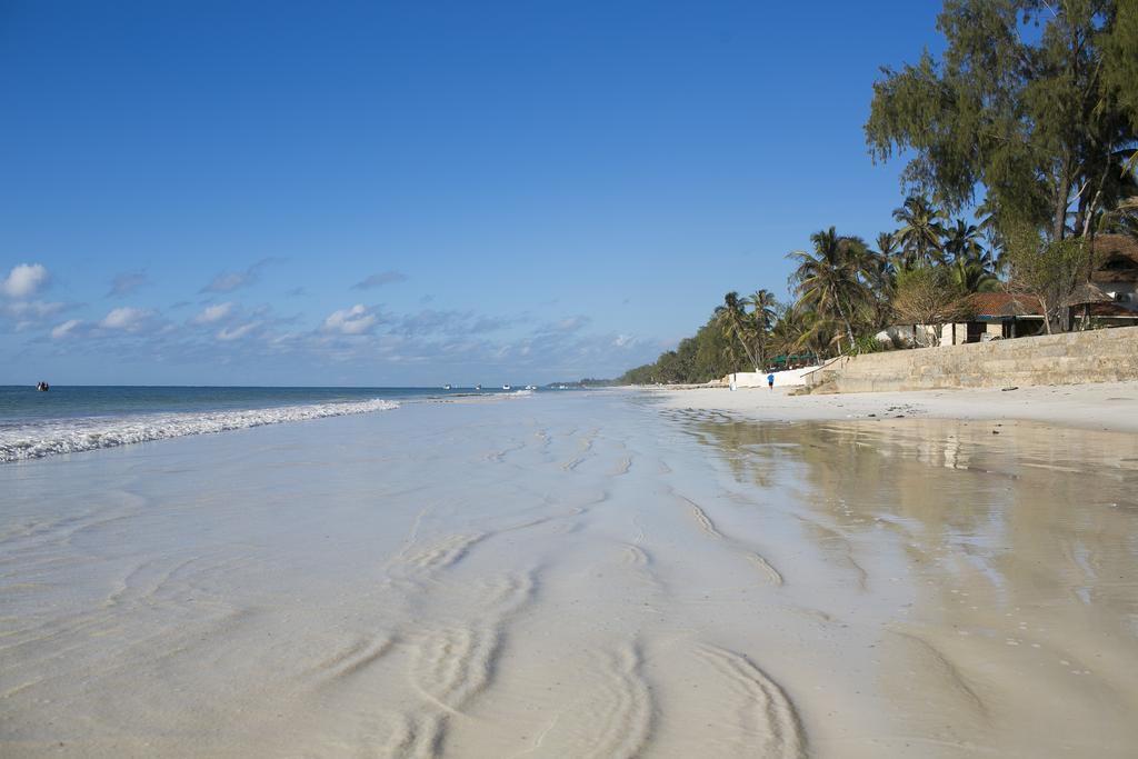 Diani Sea Resort เดียนีบีช ภายนอก รูปภาพ