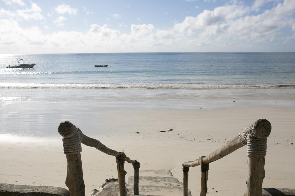 Diani Sea Resort เดียนีบีช ภายนอก รูปภาพ