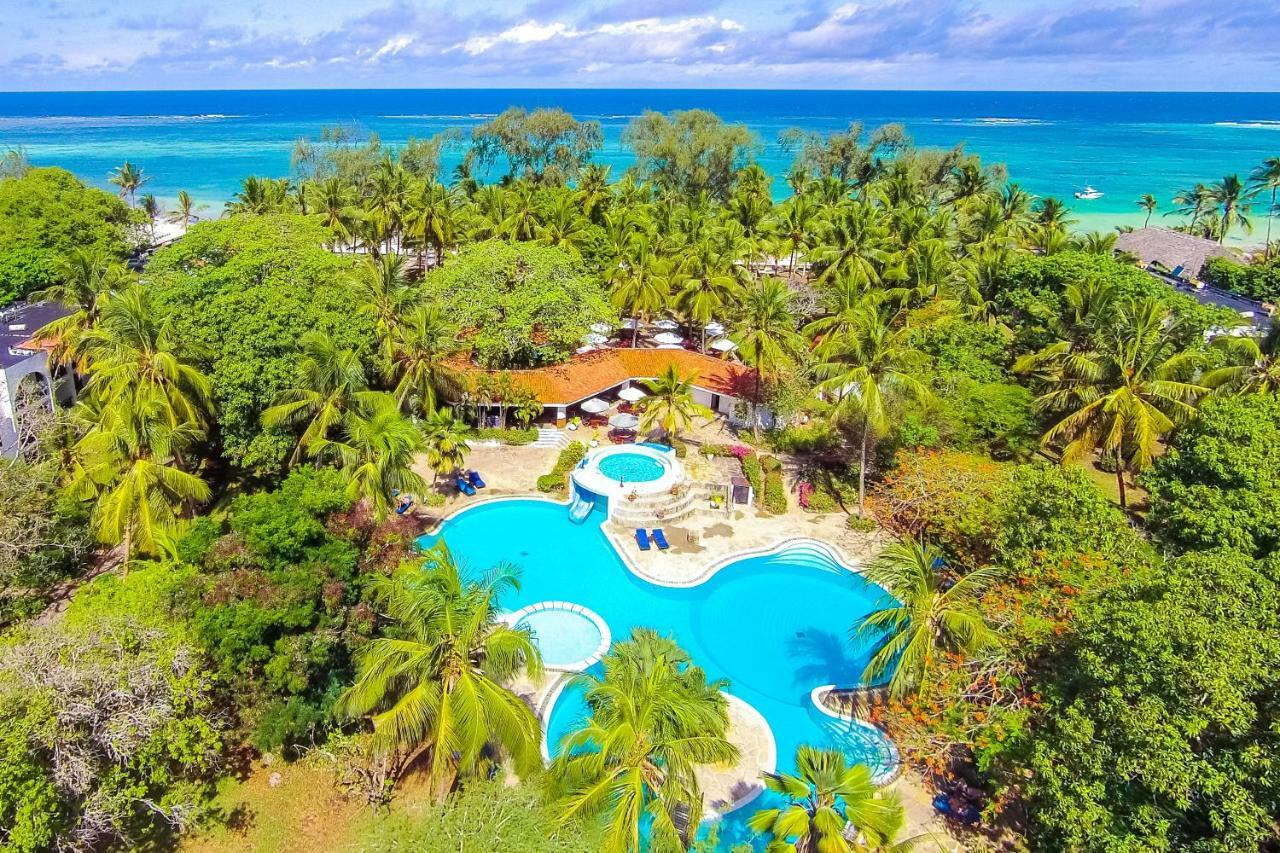 Diani Sea Resort เดียนีบีช ภายนอก รูปภาพ