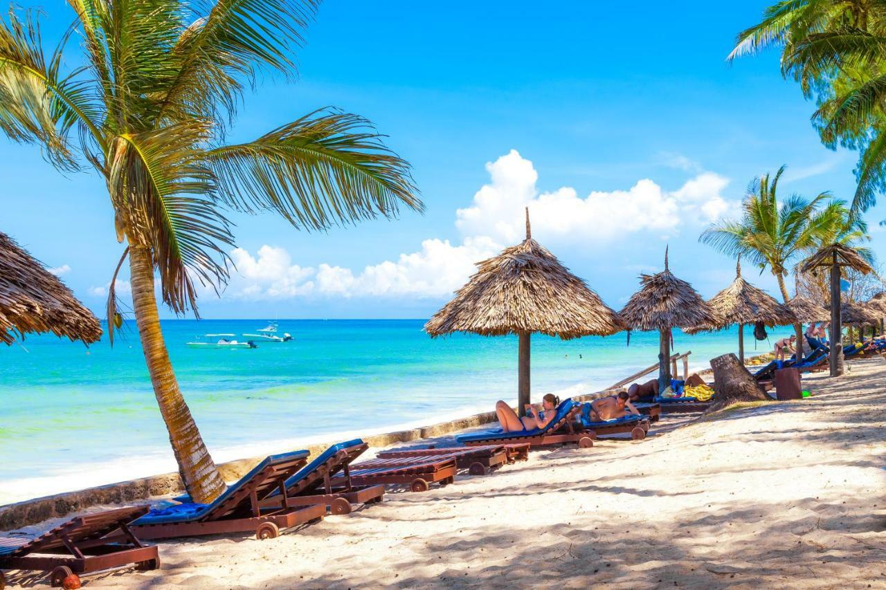 Diani Sea Resort เดียนีบีช ภายนอก รูปภาพ