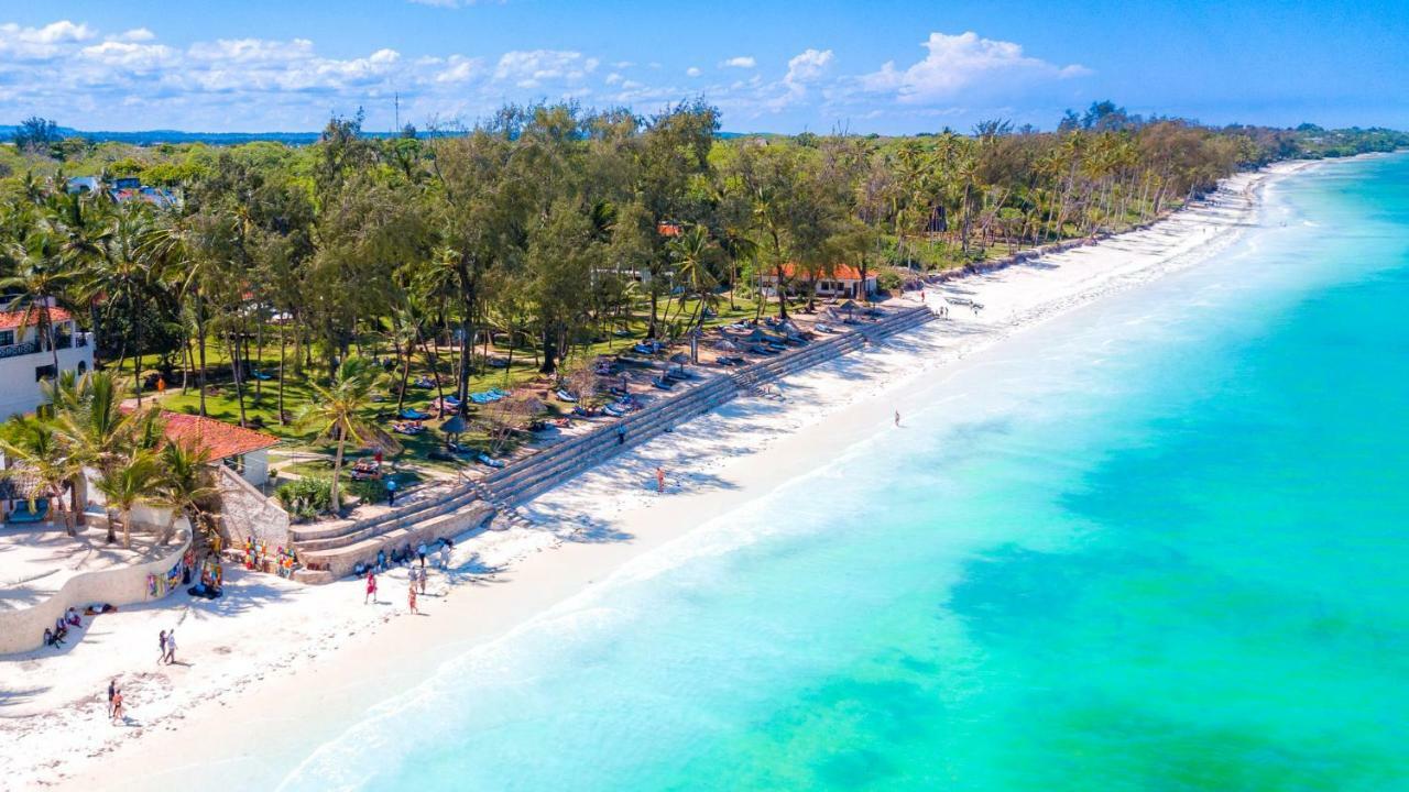 Diani Sea Resort เดียนีบีช ภายนอก รูปภาพ